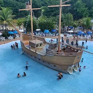 Com Cafe E Spazzio Diroma E Acesso Gratuito No Acqua Park Diroma Apartamento